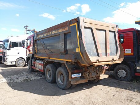 2023 Sinotruk Howo T5G, красный, 5995000 рублей, вид 4
