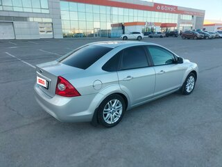 2011 Ford Focus II Рестайлинг, серебристый, 777000 рублей, вид 5