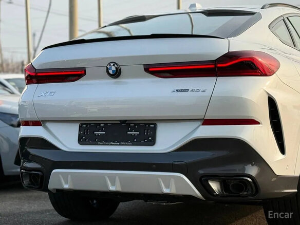 2026 BMW X6 40d III (G06) Рестайлинг, белый - вид 5