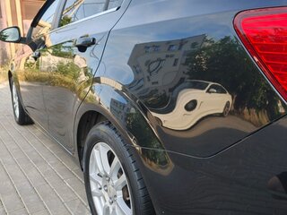 2013 Chevrolet Aveo II, чёрный, 900000 рублей, вид 5