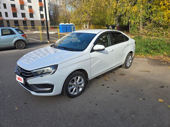 2023 Lada (ВАЗ) Vesta I Рестайлинг (NG), белый, 1200000 рублей - вид 1