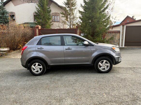 2014 SsangYong Actyon II Рестайлинг, серый, 985000 рублей - вид 4