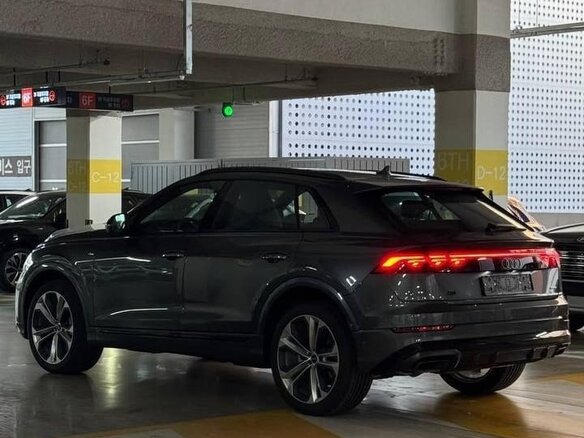 2026 Audi Q8 50 TDI I (4M) Рестайлинг, чёрный, 14550000 рублей - вид 4
