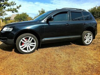 2004 Volkswagen Touareg I, чёрный, 800000 рублей, вид 5