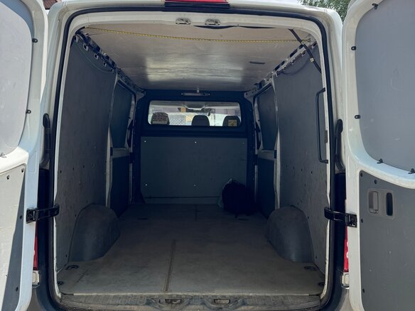 2011 Mercedes-Benz Sprinter, белый, 1850000 рублей - вид 5