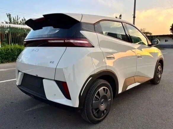 2026 BYD Seagull 38.88 kWh I Рестайлинг, белый, 1280000 рублей - вид 2