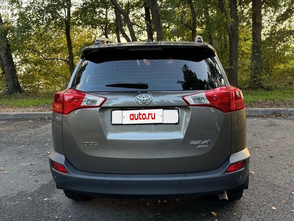 2015 Toyota RAV4 IV (XA40), коричневый, 2070000 рублей - вид 3