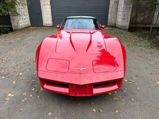 1980 Chevrolet Corvette C3, красный, 2700000 рублей, вид 3