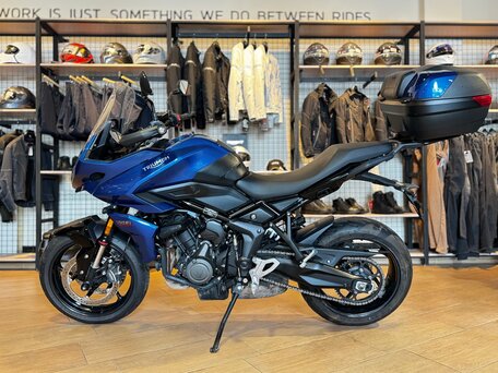 2022 Triumph Tiger Sport 660, синий, 990000 рублей, вид 3