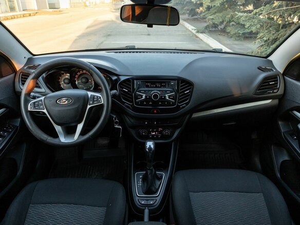 2020 Lada (ВАЗ) Vesta SW I, коричневый, 814000 рублей - вид 14