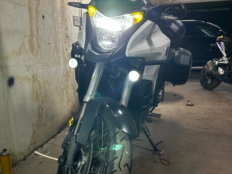 2013 Honda VFR 1200X (Crosstourer), белый, 870000 рублей, вид 3
