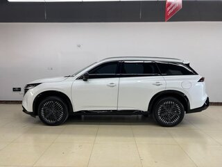 2025 Nissan Pathfinder V (China Market), белый, 4490999 рублей, вид 5