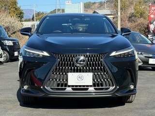 2025 Lexus NX 400h+ II, чёрный, 9151550 рублей, вид 2
