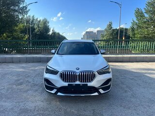 2022 BMW X1 18i sDrive II (F48) Рестайлинг, белый, 2233000 рублей, вид 2