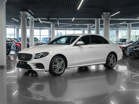 2019 Mercedes-Benz E-Класс 200 V (W213, S213, C238), белый, 3090000 рублей