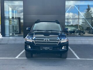 2016 Toyota Land Cruiser 200 Series Рестайлинг 2, чёрный, 5440000 рублей, вид 3