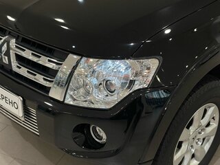 2013 Mitsubishi Pajero IV Рестайлинг 1, чёрный, 2300000 рублей, вид 5