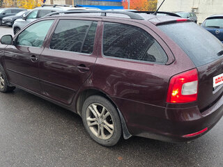 2012 Skoda Octavia II (A5) Рестайлинг, красный, 650000 рублей, вид 4