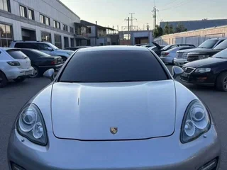 2010 Porsche Panamera 4S I, серебристый, 2000000 рублей, вид 3