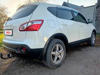 2011 Nissan Qashqai I Рестайлинг, белый, 1250000 рублей, вид 3