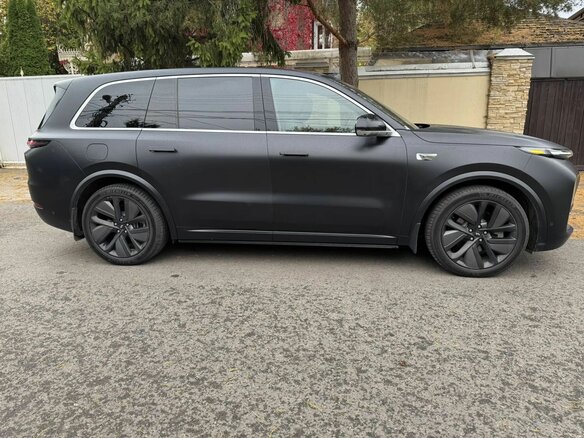 2023 Li Auto (Lixiang) L9 44.5 kWh I, чёрный, 5750000 рублей - вид 27