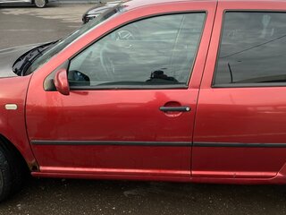 1999 Volkswagen Golf IV, красный, 250000 рублей, вид 5