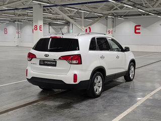 2013 Kia Sorento II Рестайлинг, белый, 1385000 рублей, вид 5