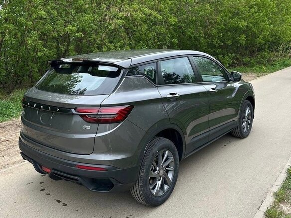 2026 Geely Coolray (Binyue L) I Рестайлинг 2, серый, 1800000 рублей - вид 5