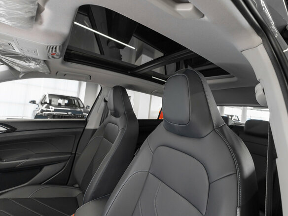 2026 Volkswagen Tharu XR, серый, 2890000 рублей - вид 9