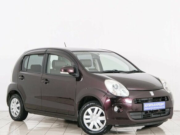 2011 Toyota Passo II (C30), красный, 669000 рублей