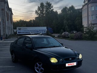 1999 Kia Sephia II, зелёный, 80000 рублей, вид 3