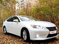 2013 Lexus ES 300h VI, белый, 2390000 рублей