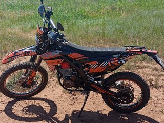 Regulmoto ZR 250
