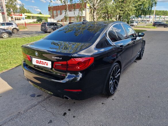 2019 BMW 5 серии 520d xDrive VII (G30/G31/G38), чёрный, 3250000 рублей - вид 6