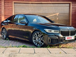 2020 BMW 7 серии 730d xDrive VI (G11/G12) Рестайлинг, чёрный, 6340000 рублей, вид 2