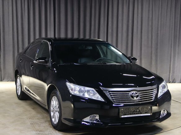 2012 Toyota Camry VII (XV50), чёрный, 1249000 рублей - вид 2