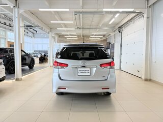 2009 Toyota Wish II, серый, 1449000 рублей, вид 5