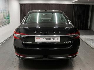 2025 Skoda Superb III Рестайлинг, чёрный, 3200000 рублей, вид 5