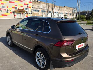 2019 Volkswagen Tiguan II, коричневый, 2755000 рублей, вид 5