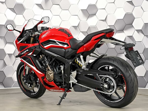 2021 Honda CBR 650R, красный - вид 7