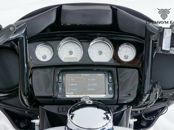 2017 Harley-Davidson Street Glide Special, белый, 1627000 рублей - вид 11