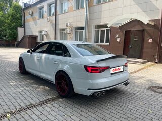 2017 Audi A4 V (B9), белый, 2300000 рублей, вид 5