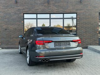 2018 Audi A4 V (B9), серый, 2800000 рублей, вид 3