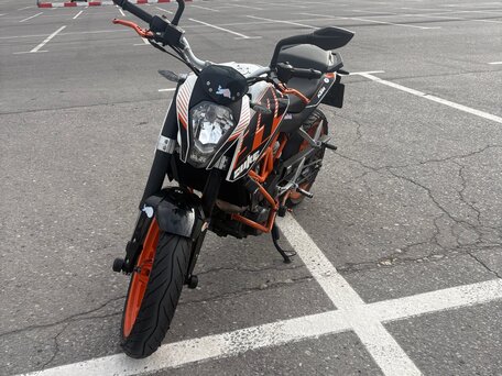 2014 KTM 390 Duke, белый, 340000 рублей, вид 1