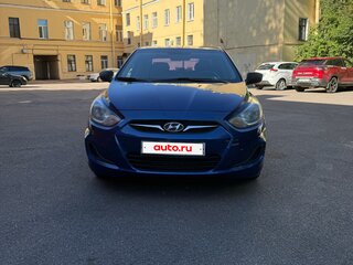 2013 Hyundai Solaris I, синий, 800000 рублей, вид 1