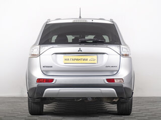 2014 Mitsubishi Outlander III, серебристый, 1929000 рублей, вид 4