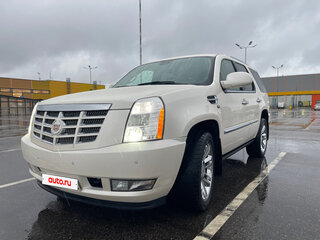 2011 Cadillac Escalade III, белый, 2690000 рублей, вид 1