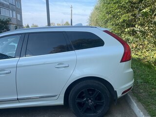 2013 Volvo XC60 I Рестайлинг, белый, 1900000 рублей, вид 4