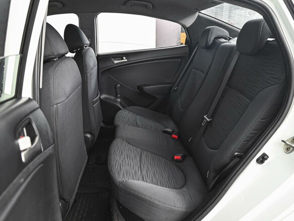 2015 Hyundai Solaris I Рестайлинг, белый - вид 8