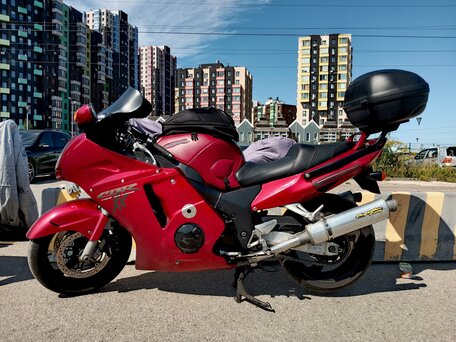 1998 Honda CBR 1100 XX, красный, 450000 рублей, вид 2